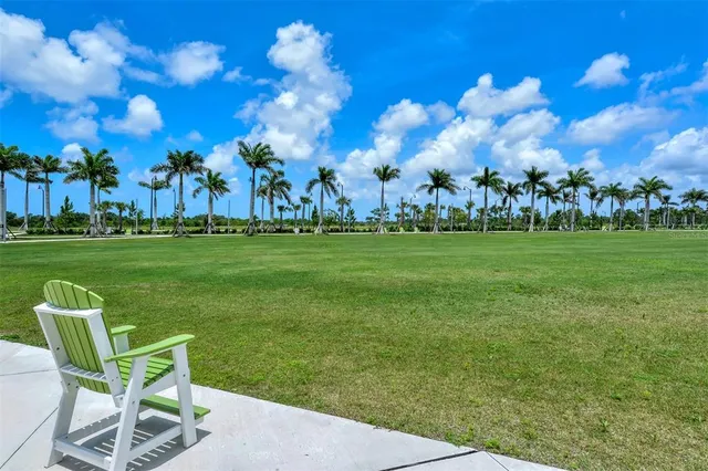 $6,500 | 12550 Galapagos Court, Unit 206, Venice, FL 34293