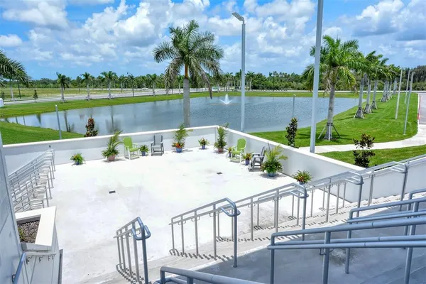 $7,500 | 12550 Galapagos Court, Unit 206, Venice, FL 34293