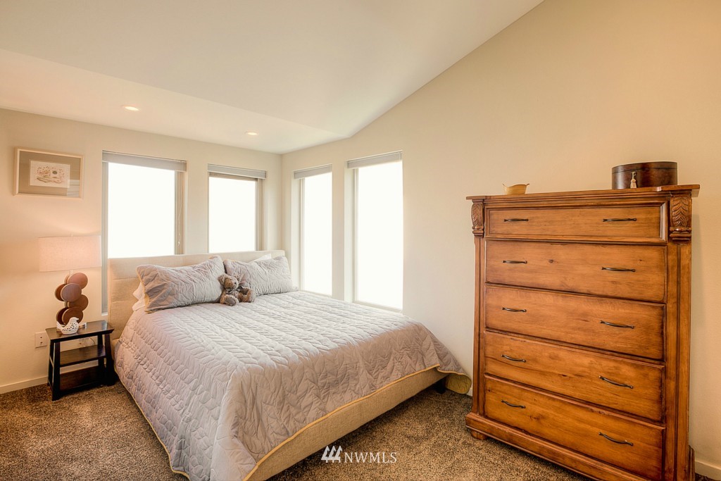 2116 South State Street Seattle, WA 98144 - Photo 16 of 18 Gallery Image 16