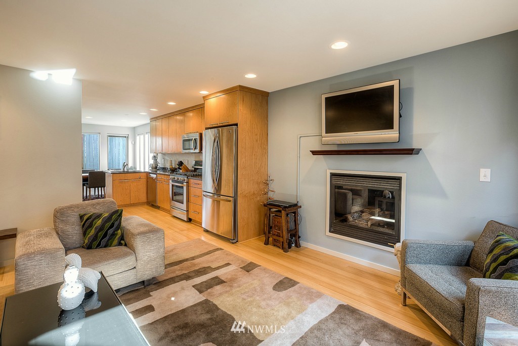 2116 South State Street Seattle, WA 98144 - Photo 7 of 18 Gallery Image 7