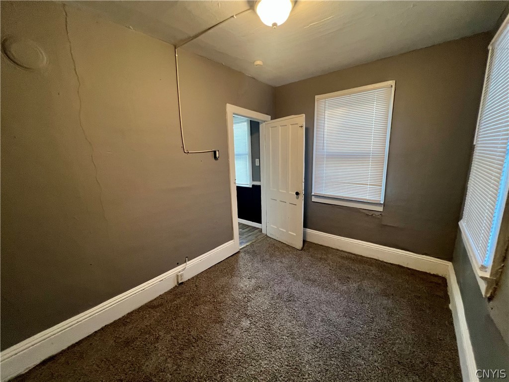 707 Spring Street Utica, NY 13502 - Photo 18 of 28