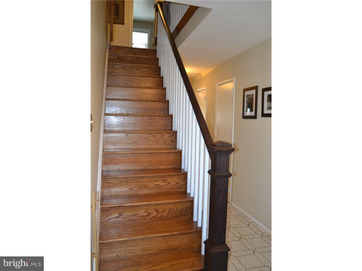 2038 Spring Mill Road Lafayette Hill, PA 19444 - Photo 22 of 25 Foyer