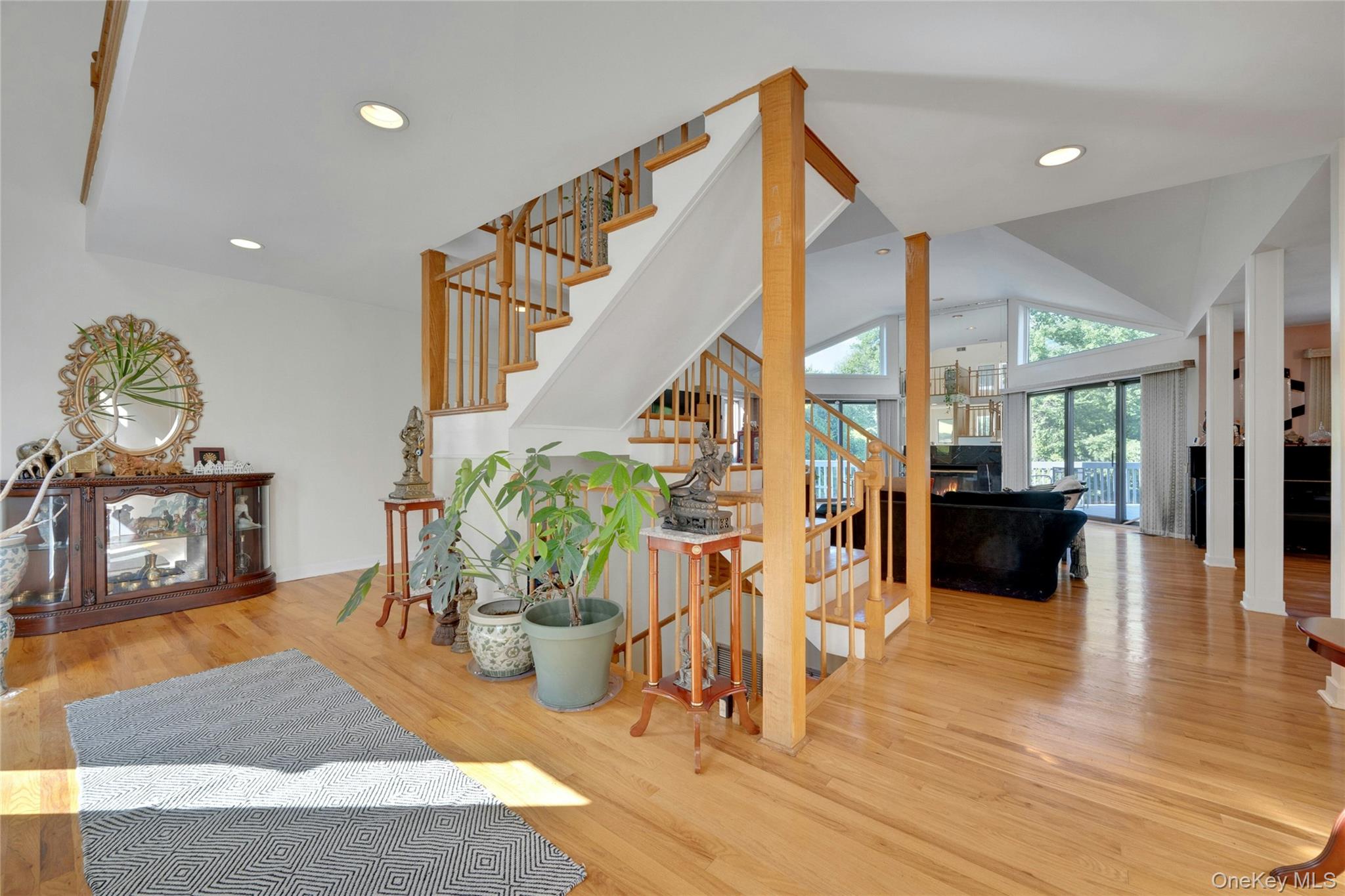 2 Meadowwood Lane Rye, NY 10580 - Photo 7 of 26