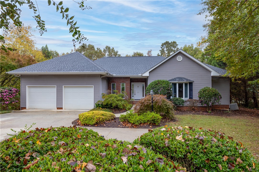 111 Cardinal Drive Seneca, SC 29672 - Photo 1 of 1 Gallery Image 1