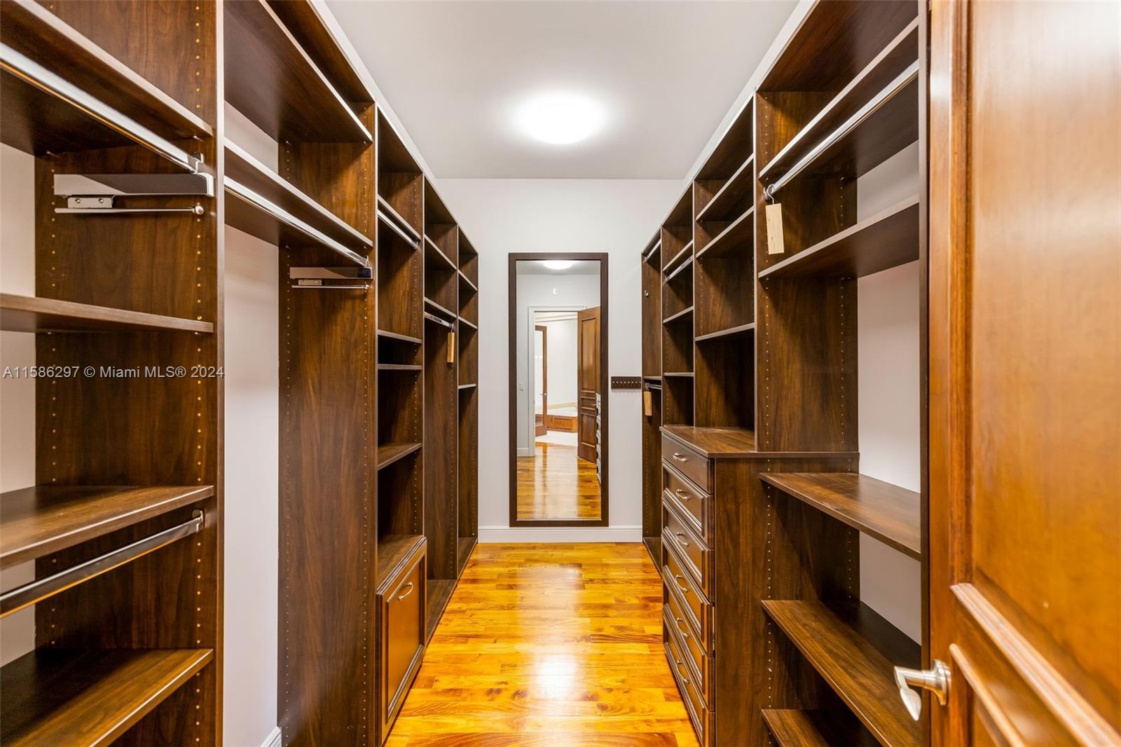 200 Ridgewood Road Coral Gables, FL 33133 - Photo 47 of 70 a view of walk in closet