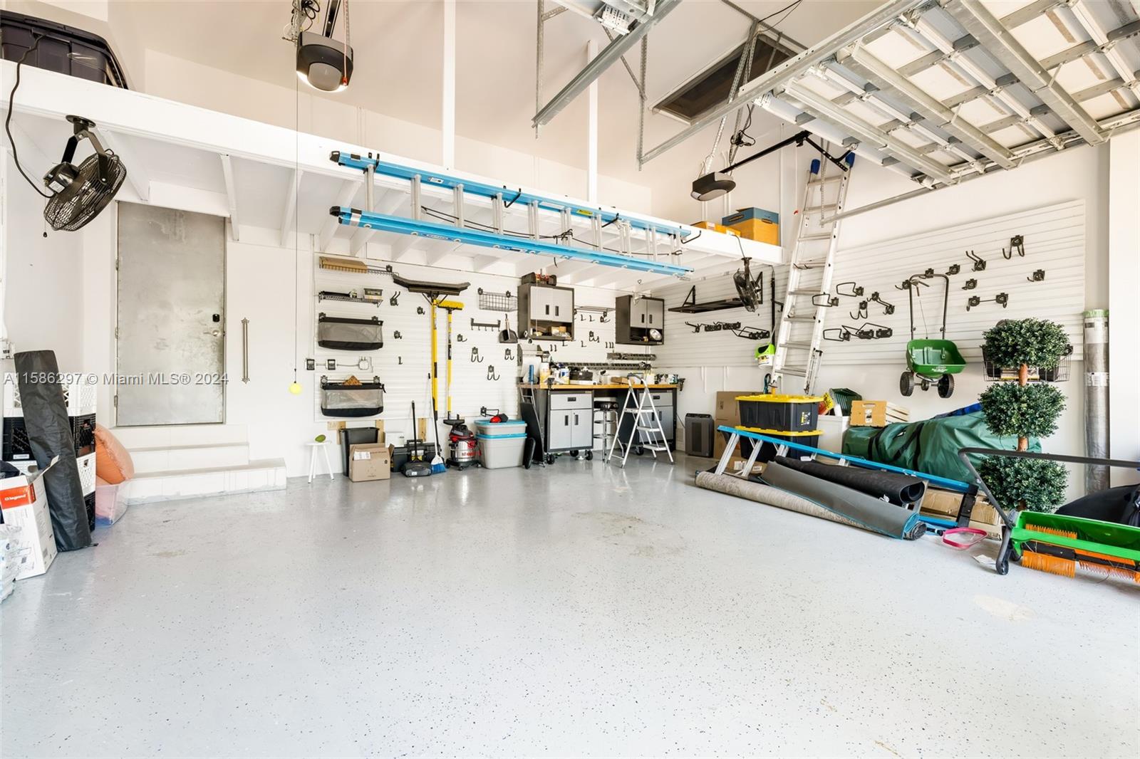 200 Ridgewood Road Coral Gables, FL 33133 - Photo 60 of 70