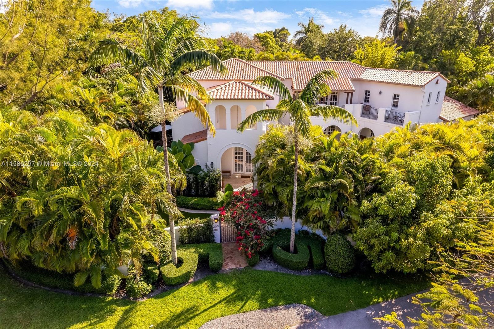 200 Ridgewood Road Coral Gables, FL 33133 - Photo 65 of 70