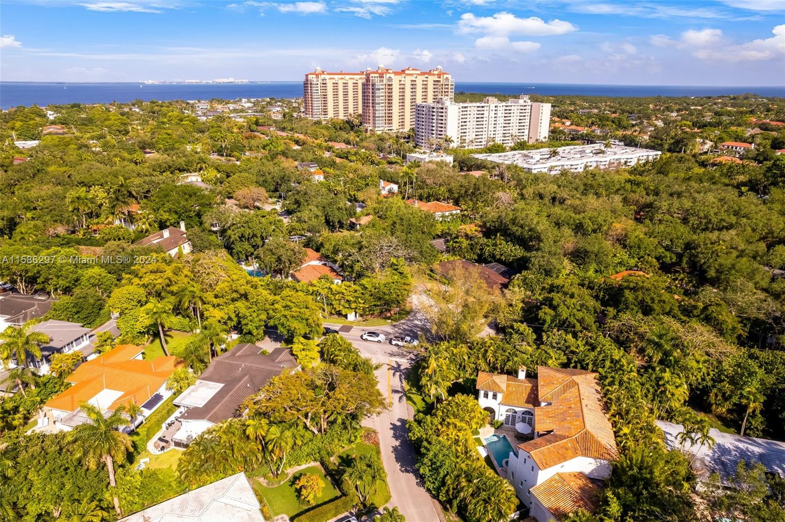 200 Ridgewood Road Coral Gables, FL 33133 - Photo 68 of 70