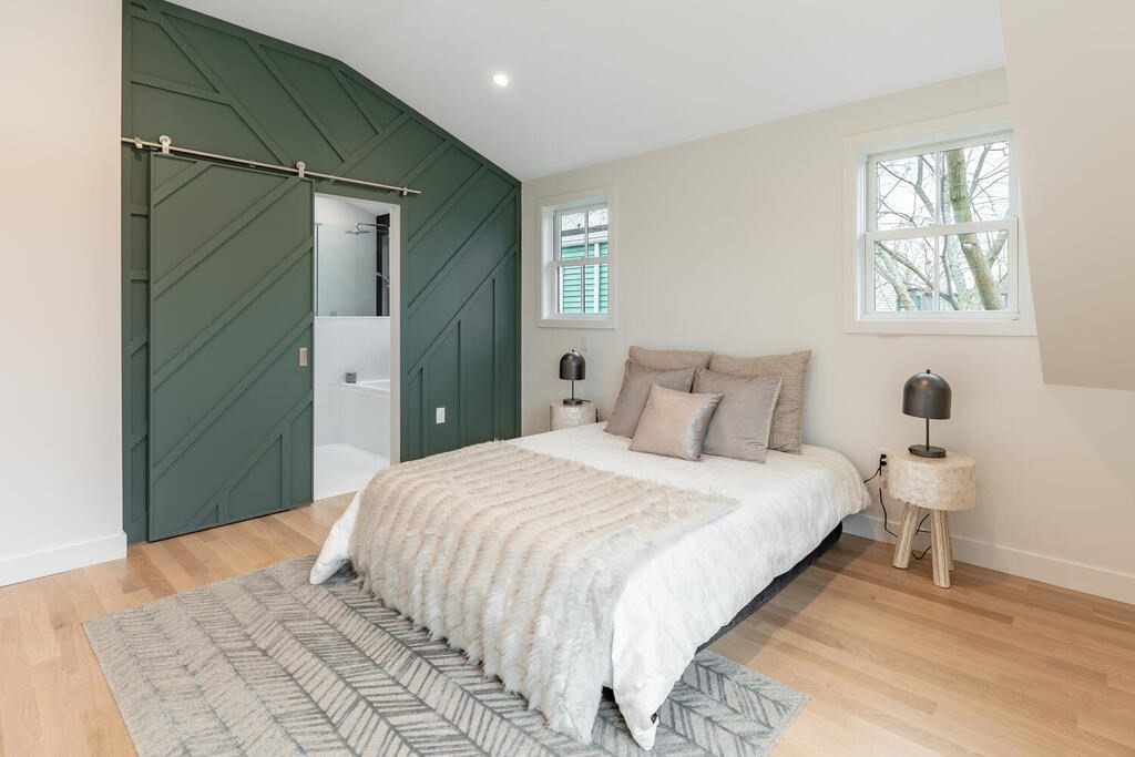 15 Gardner Road, Unit 15 Cambridge, MA 02139 - Photo 10 of 16