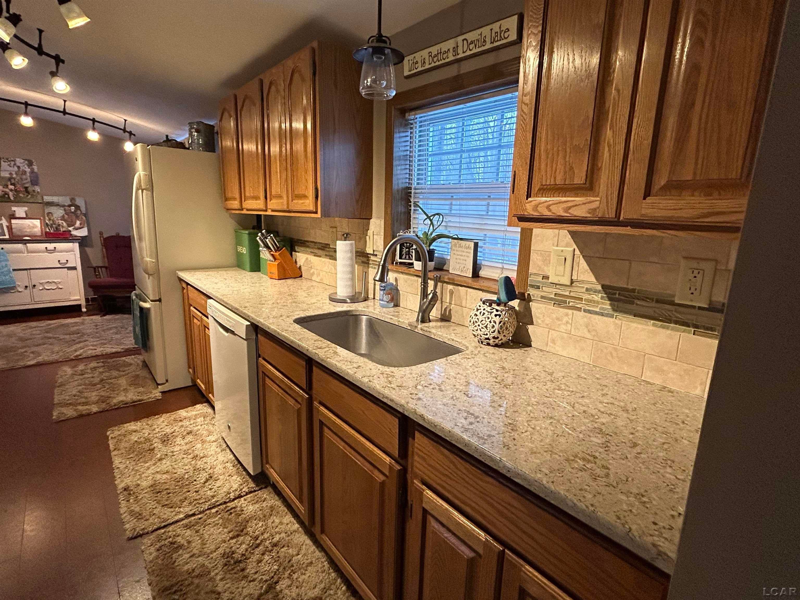 15430 Horton Beach Road Manitou Beach, MI 49253 - Photo 4 of 29 Gallery Image 4