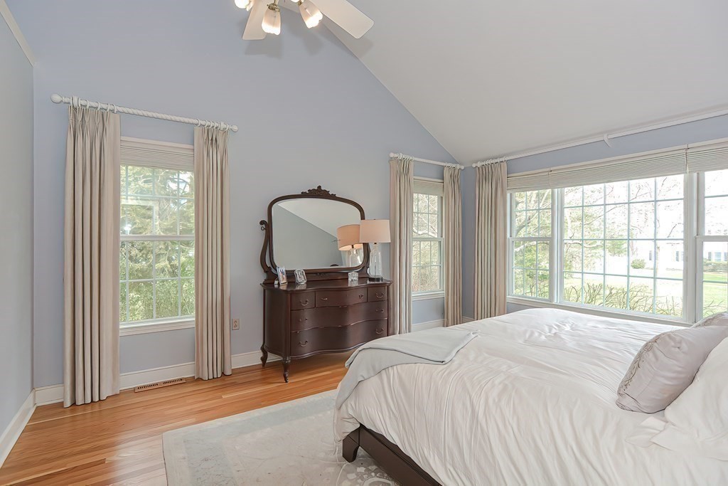 21 Trailside Road Medfield, MA 02052 - Photo 17 of 42