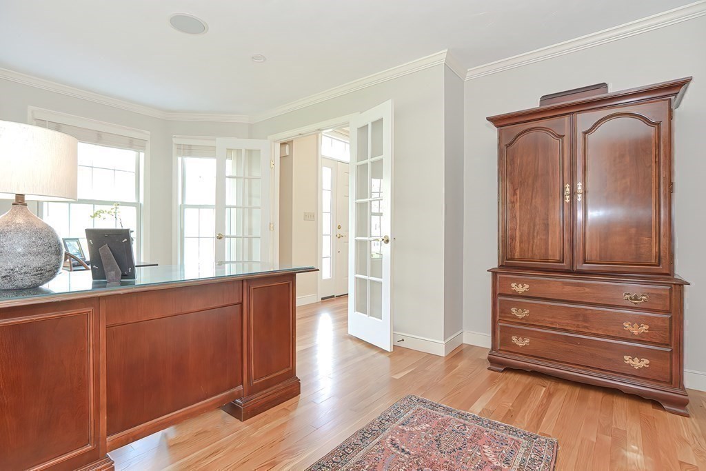 21 Trailside Road Medfield, MA 02052 - Photo 20 of 42