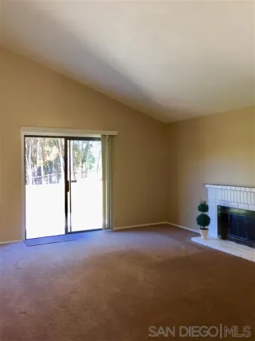 $5,200 | 10187 Avenida Magnifica, San Diego, CA 92131