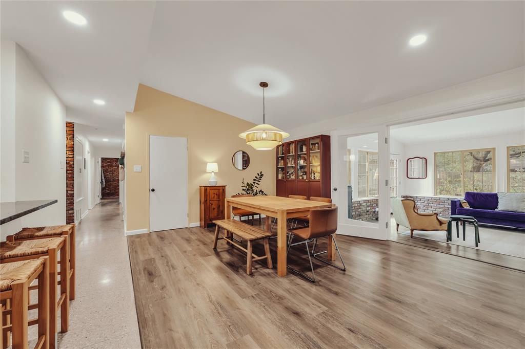 2112 Gregory Lane Waco, TX 76708 - Photo 11 of 40 Gallery Image 11