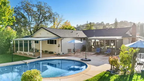 $929,000 | 477 Meadowview Court, Vacaville, CA 95688
