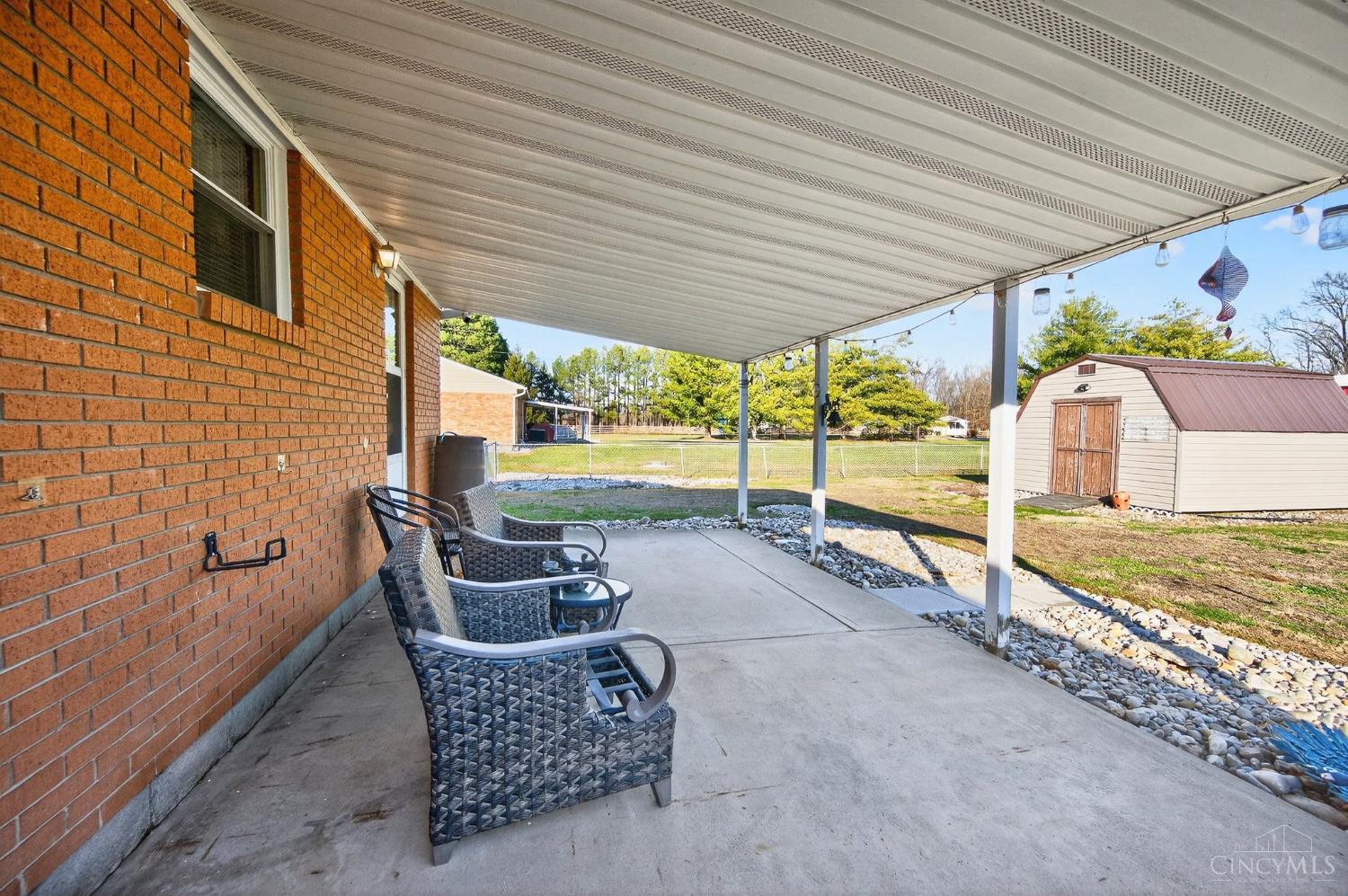 5860 Hutchinson Road Batavia, OH 45103 - Photo 7 of 36