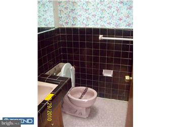 136 Juniper Road Havertown, PA 19083 - Photo 5 of 12