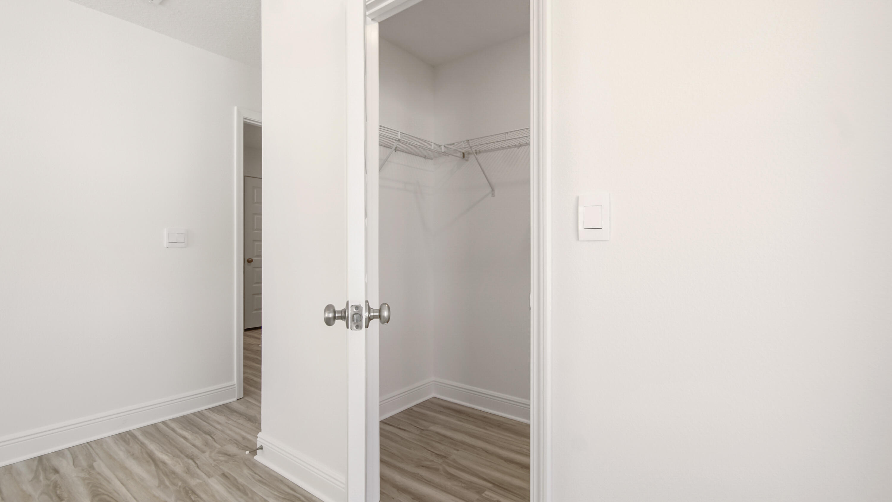 44 Phoenix Street Santa Rosa Beach, FL 32459 - Photo 22 of 37 a view of an empty room