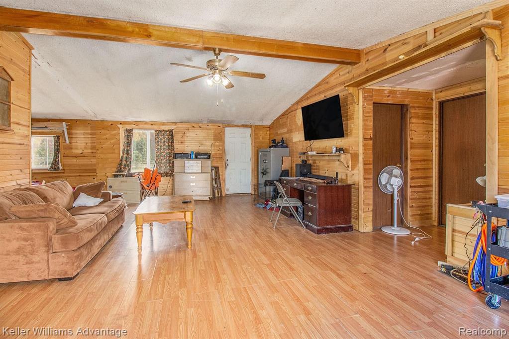 27400 Romine Road New Boston, MI 48164 - Photo 43 of 48 Gallery Image 43