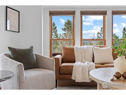 $699,000 | 880 Hummer Drive, Nederland, CO 80466