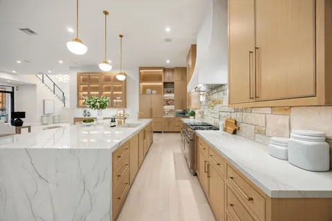 $2,750,000 | 14106 Heatherfield Drive, Houston, TX 77079