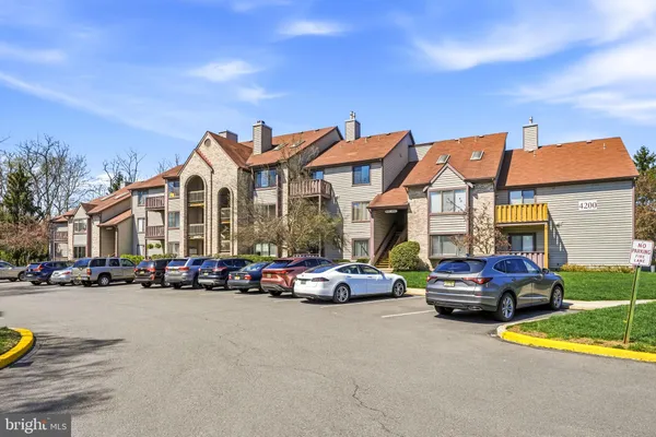 $2,000 | 4215 C Aberdeen Drive, Mount Laurel, NJ 08054