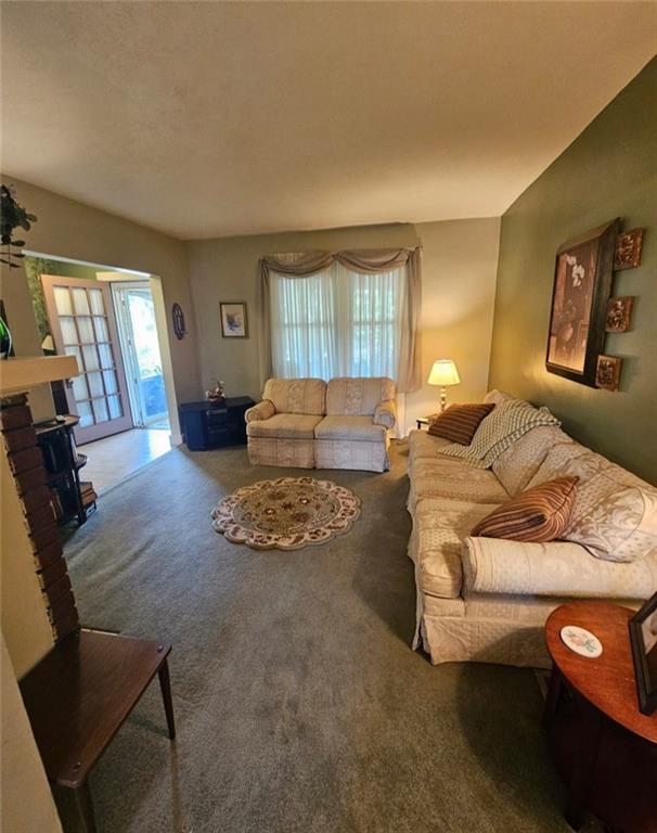 1720 Warriors Road Pittsburgh, PA 15205 - Photo 11 of 35 Gallery Image 11