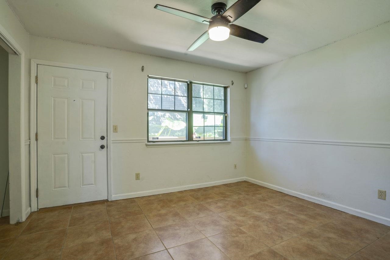 330 Hayden Road Tallahassee, FL 32304 - Photo 14 of 35 Gallery Image 14