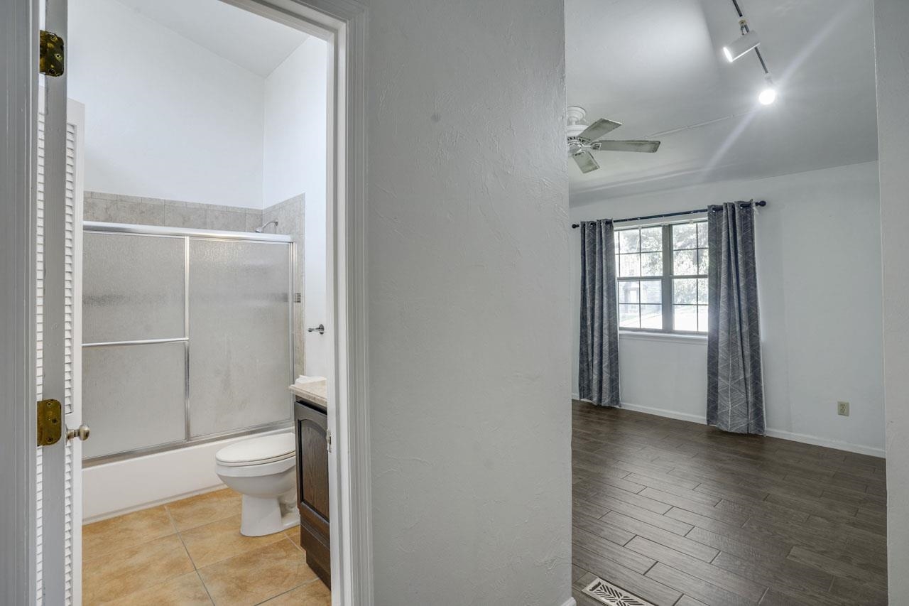330 Hayden Road Tallahassee, FL 32304 - Photo 20 of 35 Gallery Image 20