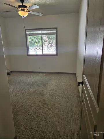 $419,900 | 336 South Golden Eagle Lane, Eagle, ID 83616