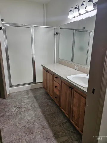 $419,900 | 336 South Golden Eagle Lane, Eagle, ID 83616