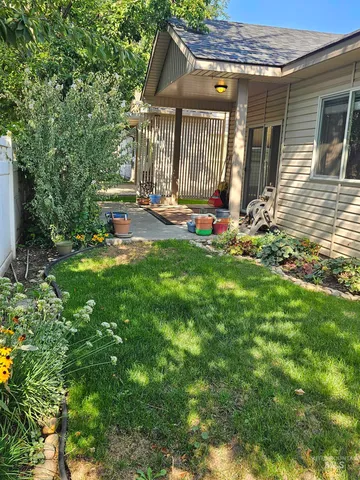 $419,900 | 336 South Golden Eagle Lane, Eagle, ID 83616