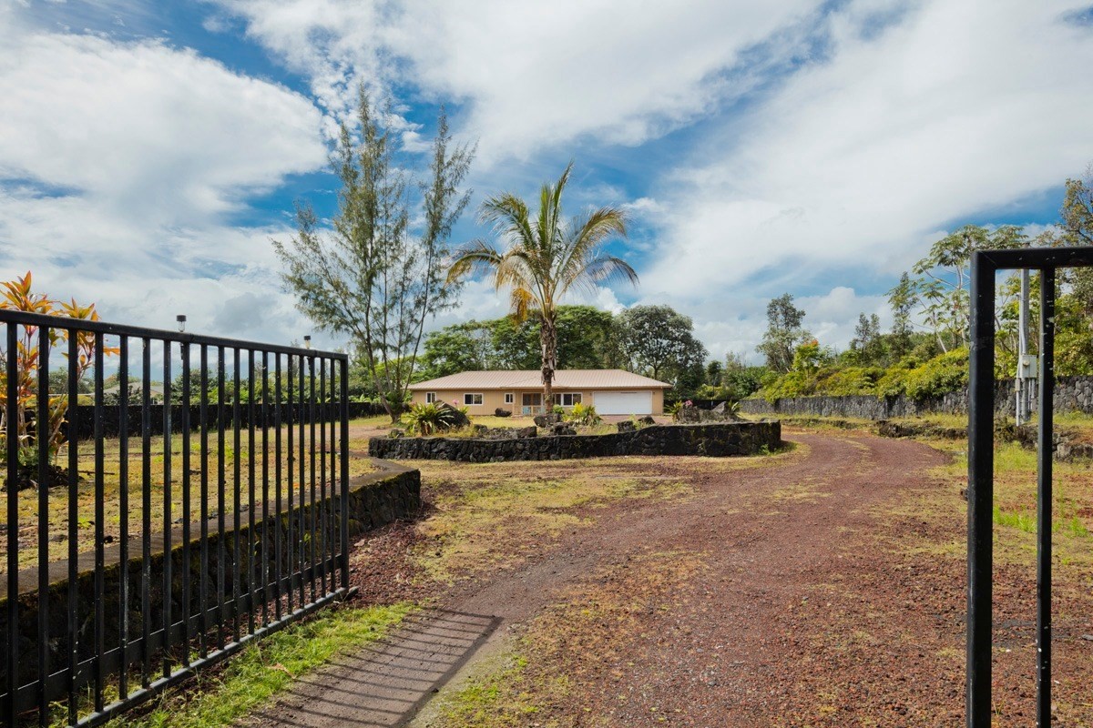 15-1544 Loke Road Keaau, HI 96749 - Photo 3 of 14 Gallery Image 3