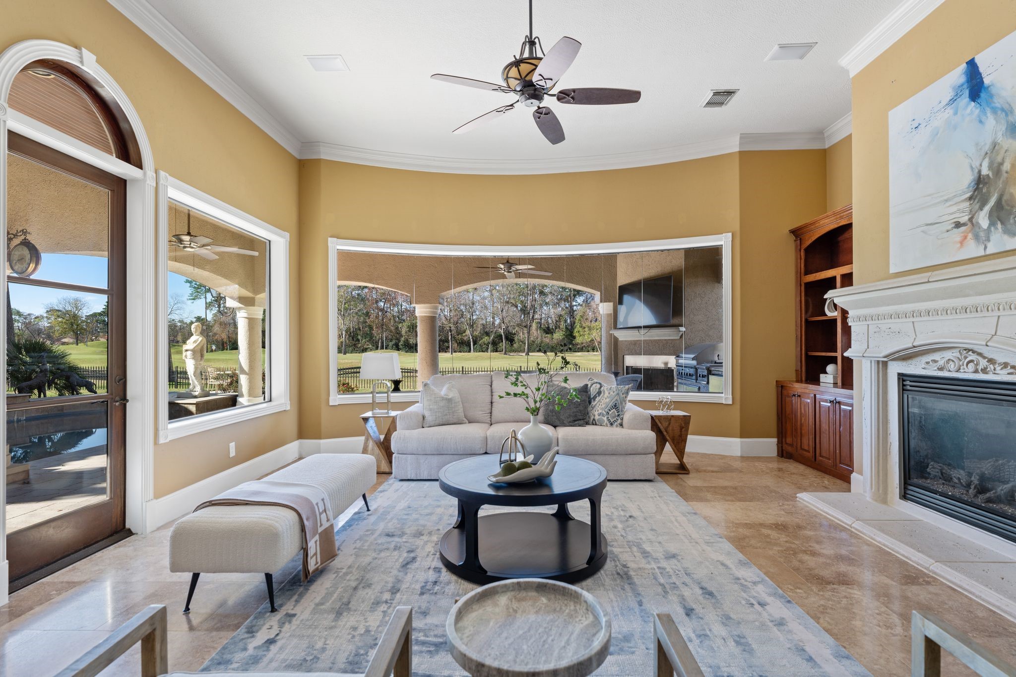 16502 Glorietta Turn Houston, TX 77068 - Photo 15 of 50 Family living room off breakfast and kitchen