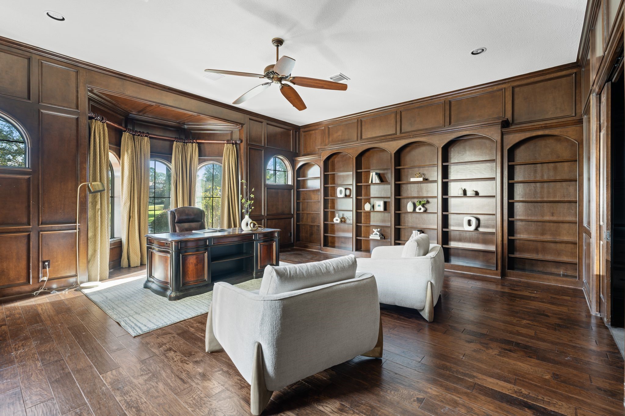 16502 Glorietta Turn Houston, TX 77068 - Photo 22 of 50 Oversize executive study with built ins