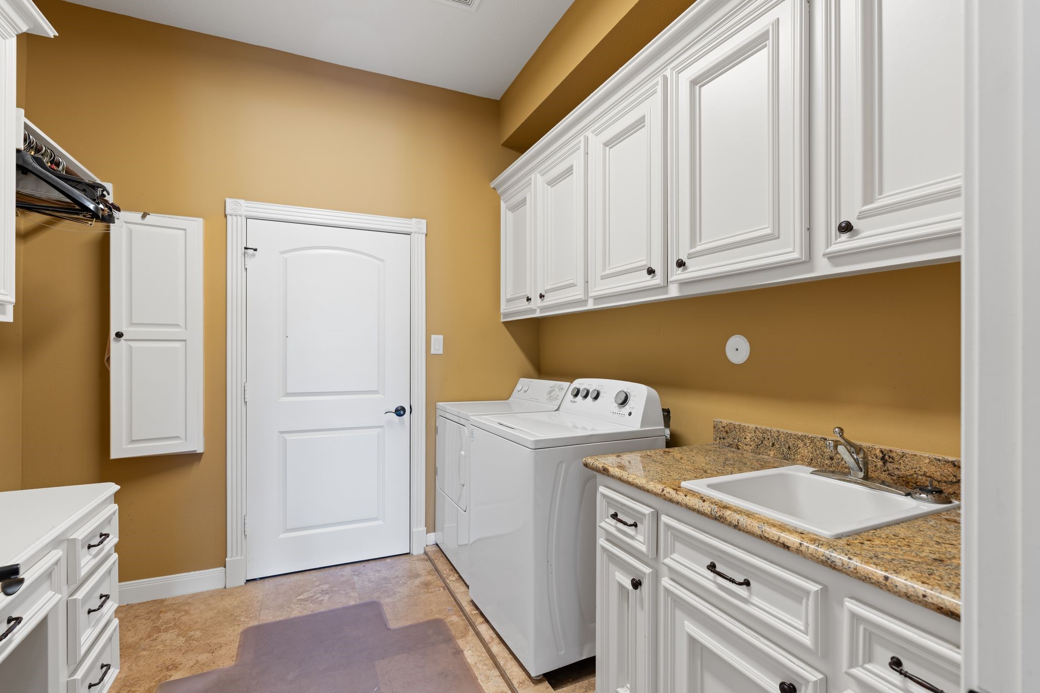 16502 Glorietta Turn Houston, TX 77068 - Photo 42 of 50 Two laundry rooms (one on each floor)