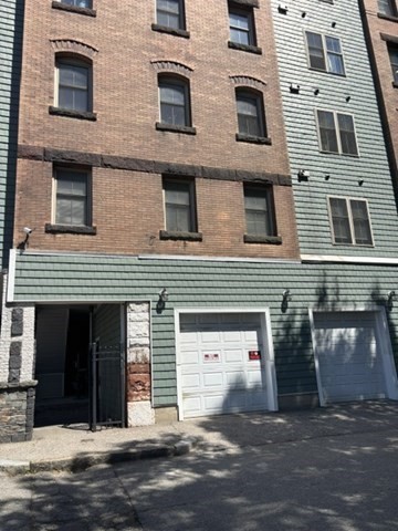 257 Pleasant Street, Unit 9 Worcester, MA 01609 - Photo 3 of 17