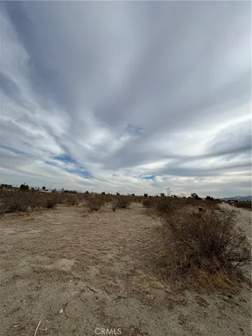 $65,000 | 13575 Hacienda Road, Phelan, CA 92371