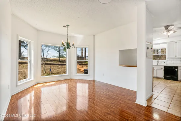 $475,000 | 8730 College Road, Olive Branch, MS 38654