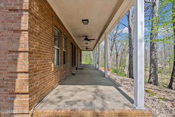 $475,000 | 8730 College Road, Olive Branch, MS 38654