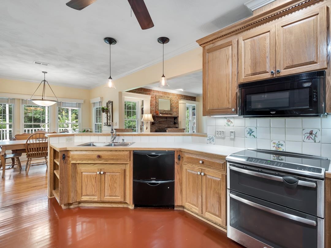 486 Frank Shaw Road Tallahassee, FL 32312 - Photo 25 of 36 Gallery Image 25