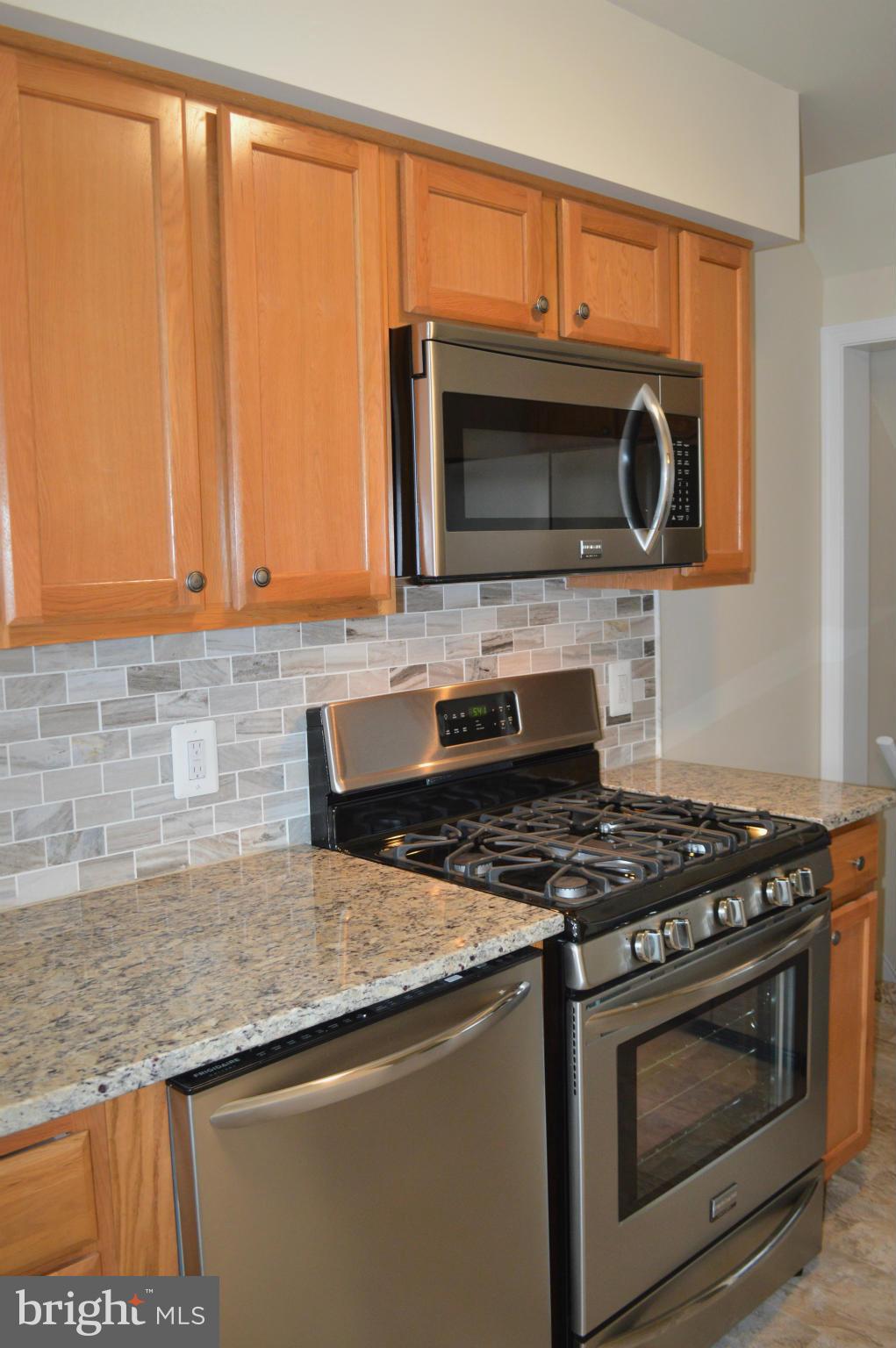 1917 Penhall Road Dundalk, MD 21222 - Photo 3 of 17 Kitchen