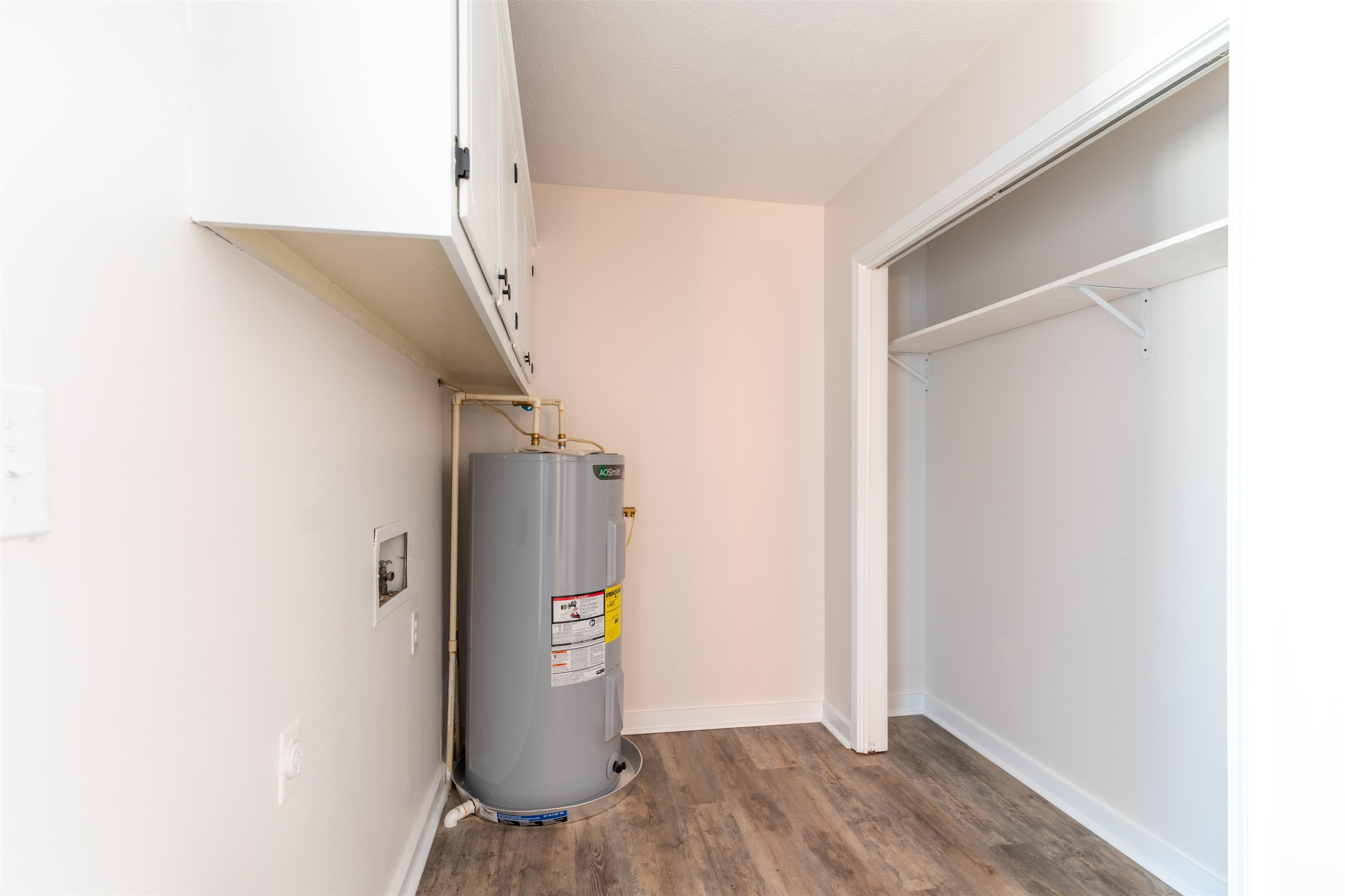 98 Ridgeoak Place Jackson, TN 38305 - Photo 21 of 23 a view of water heater room