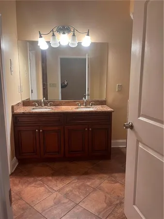 $2,275 | 3296 Myrtle Street, Atlanta, GA 30337