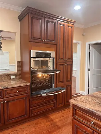 $2,275 | 3296 Myrtle Street, Atlanta, GA 30337