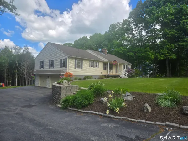 $589,000 | 186 Brickyard Road, Woodstock, CT 06281