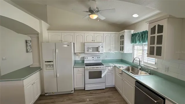 $2,400 | 1502 North Daytona Avenue, Flagler Beach, FL 32136