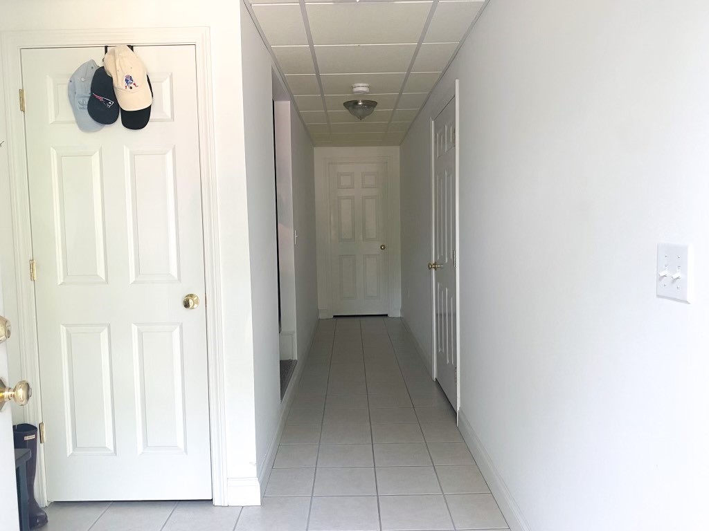 272 Cass Avenue, Unit 5 Woonsocket, RI 02895 - Photo 3 of 33 Gallery Image 3