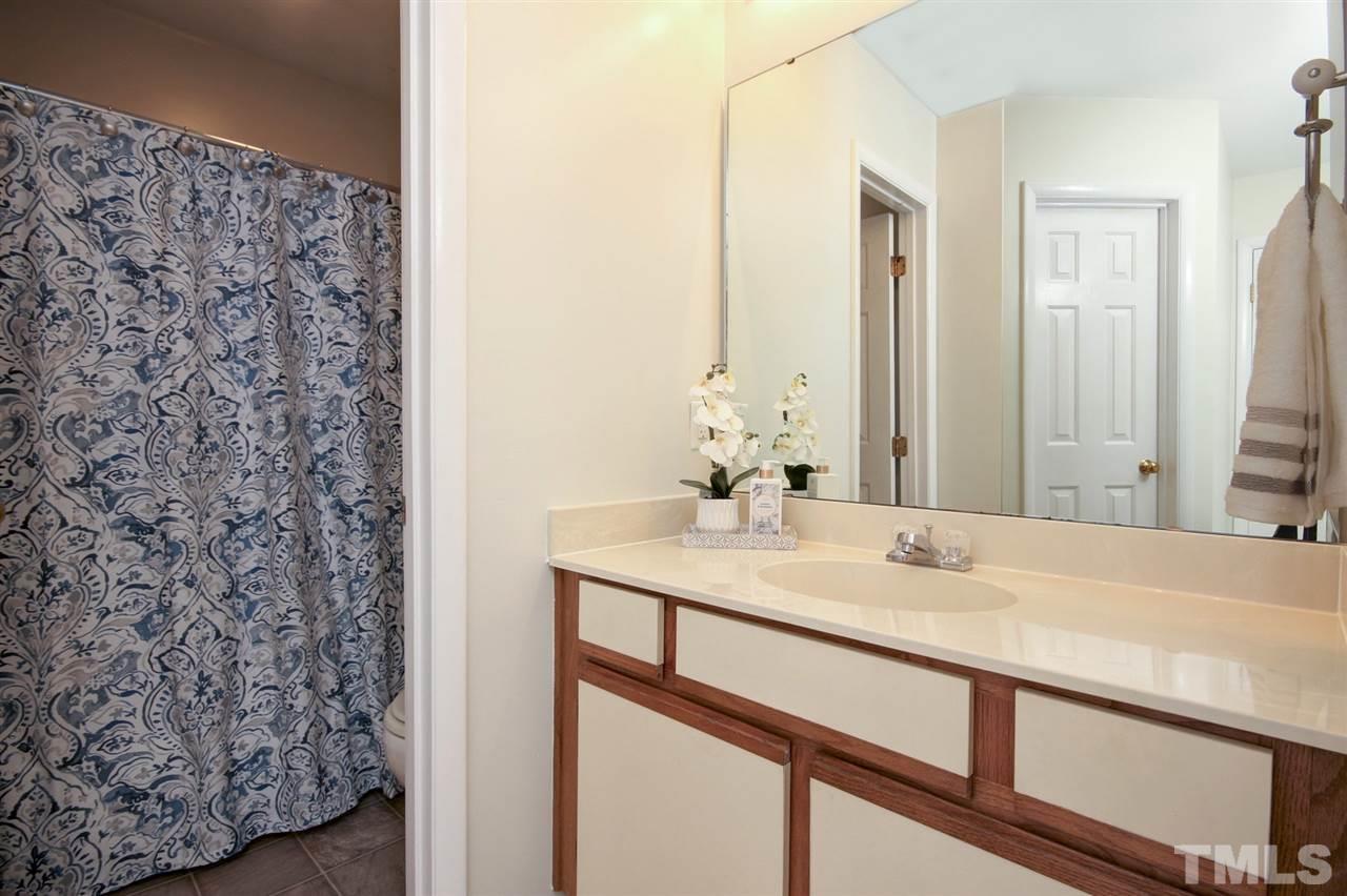 3704 Chimney Ridge Place, Unit 103 Durham, NC 27713 - Photo 11 of 21 Gallery Image 11