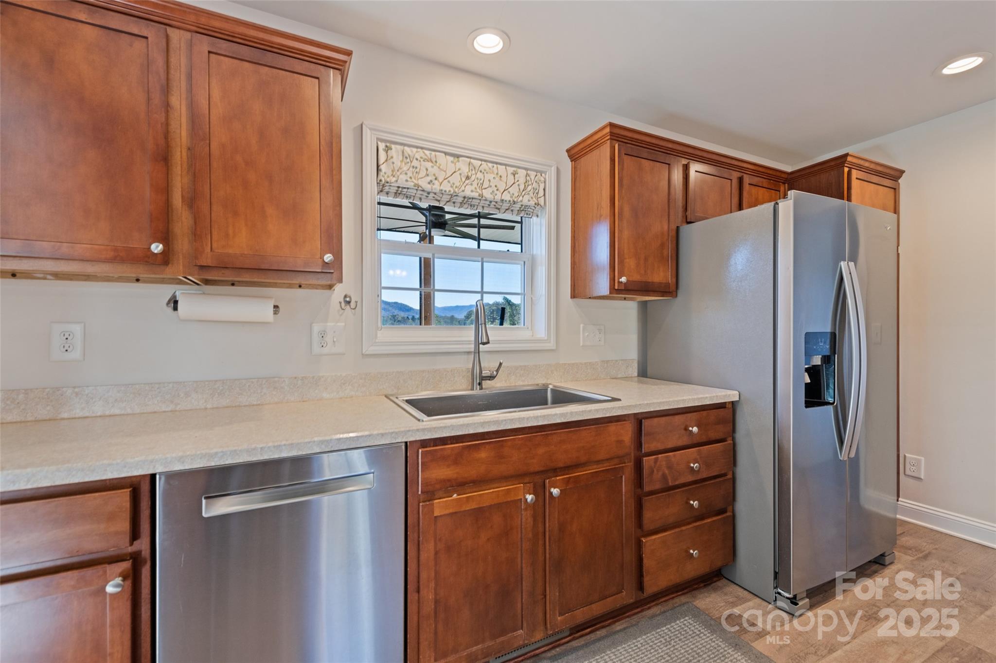 198 Gibson Cove Road Franklin, NC 28734 - Photo 15 of 32 Gallery Image 15